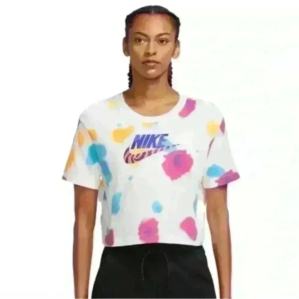 Nike Women's‎ Festival Crop Graphic Short Sleeve T-shirt - Women's M - Preowned